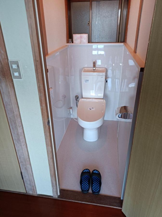 Minshuku Kamagari Hotel คุเระ ภายนอก รูปภาพ